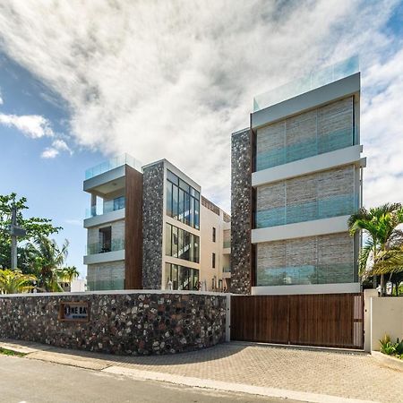 One Bay Residence - Apartment 12 - Apartment In Pereybere Pereybere Beach Екстериор снимка