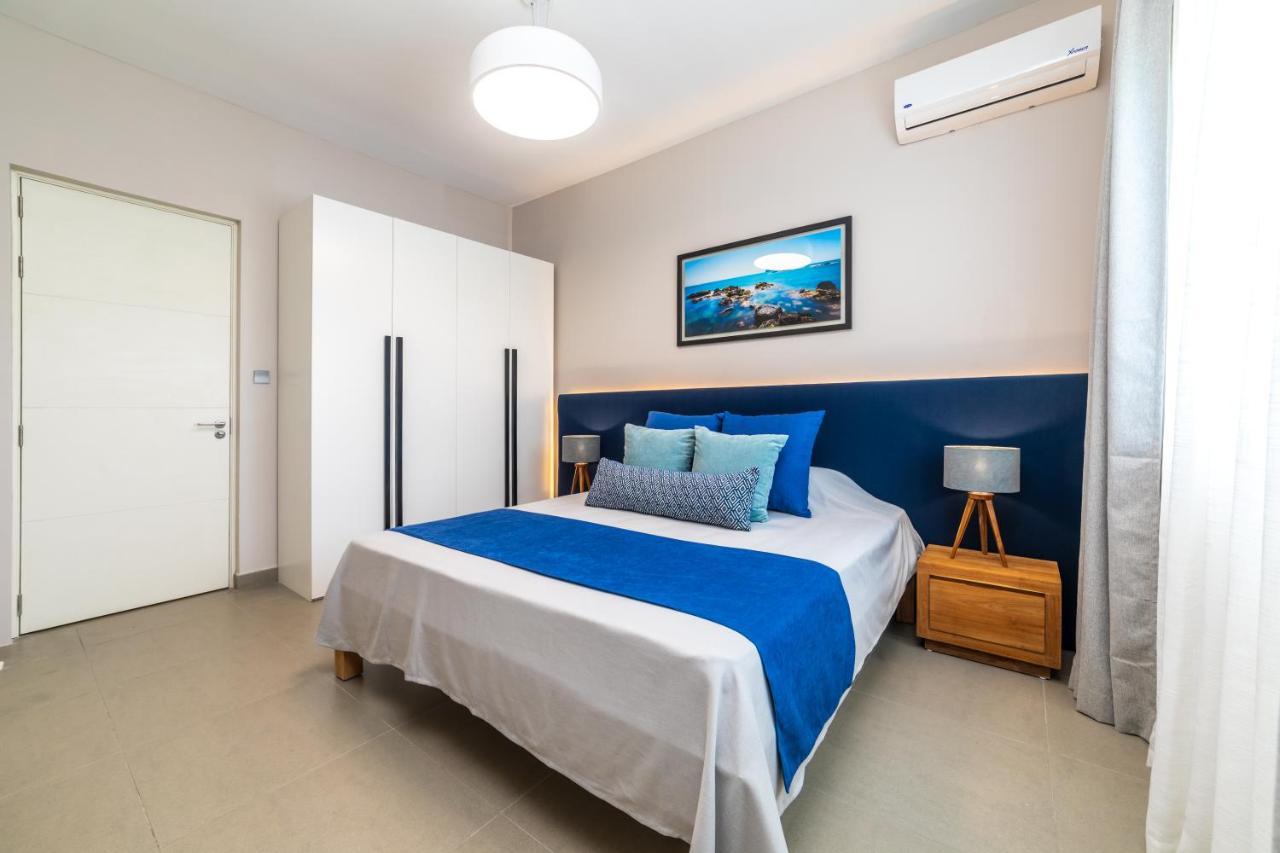 One Bay Residence - Apartment 12 - Apartment In Pereybere Pereybere Beach Екстериор снимка